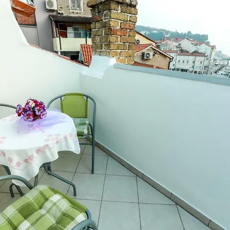 Apartments Pyros Piran Exterior photo
